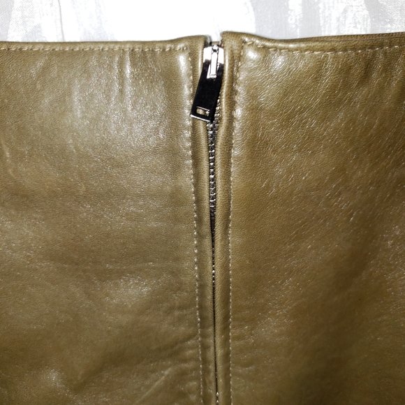 Zara XL sheep leather olive green mini skirt nwt - Picture 5 of 7